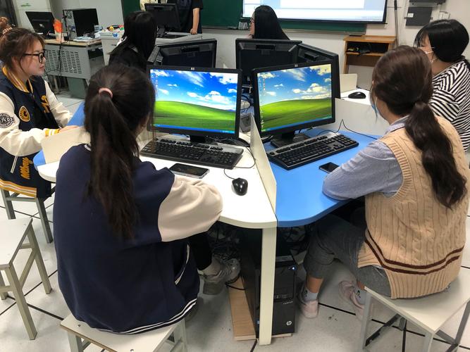 網絡技術服務與勞動教育融合實踐——通信信號學院開展“網絡服務系統管理”勞動教育活動